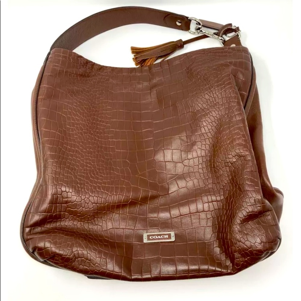 CLEARANCE ❤️Super cute croc coach.